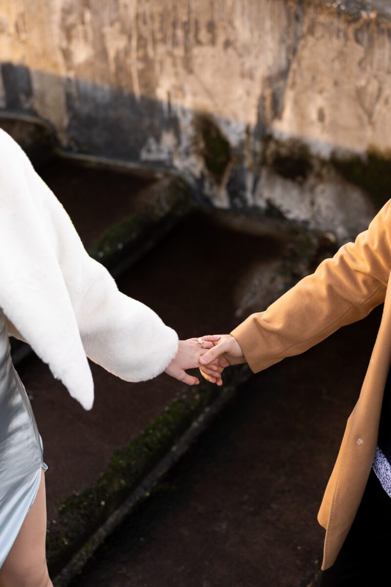 Seattle engagement photos, alki beach engagements, seattle engagement photographer