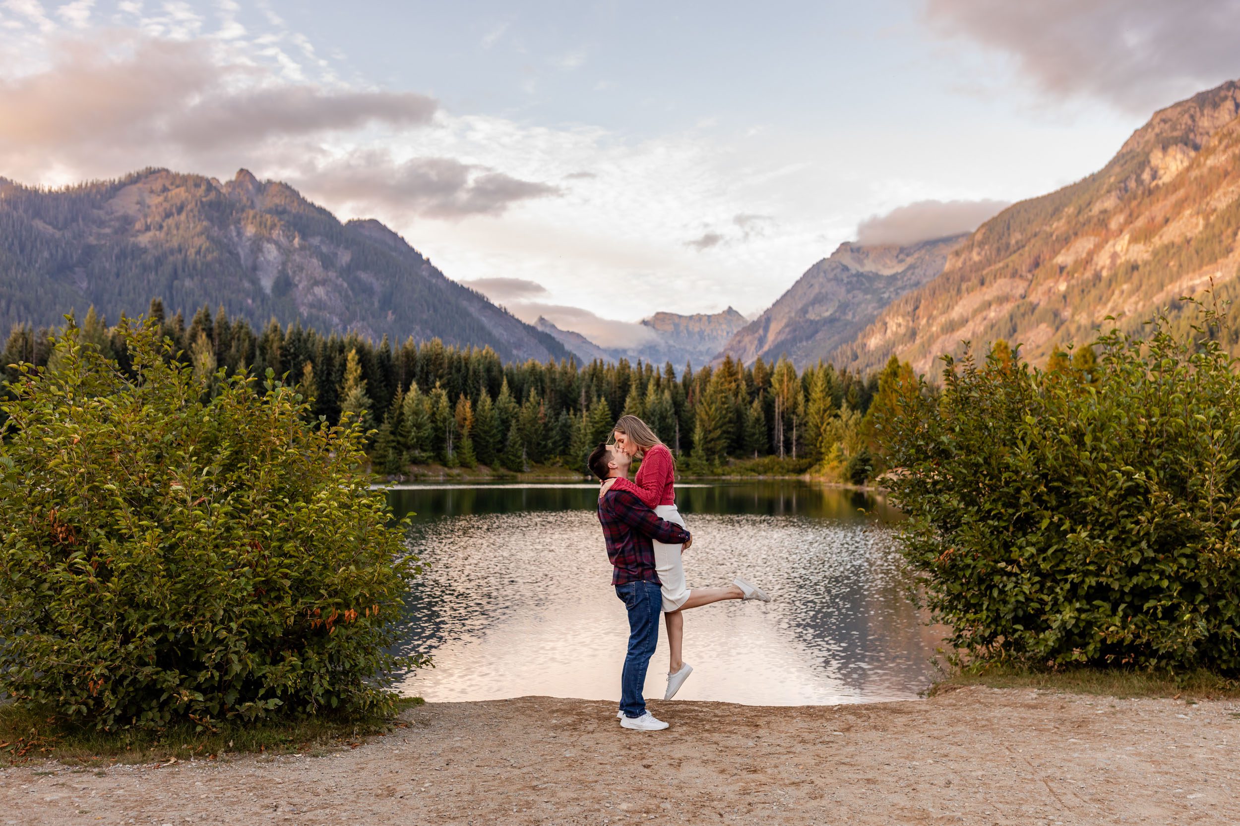 Engagement photos at Gold Creek Pond near Seattle, Washington