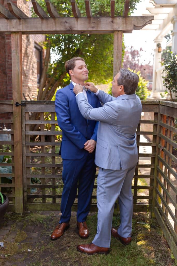 groom and dad, groom getting ready with dad, groom before wedding, groom and father wedding, groom getting ready with father, pre wedding ceremony photos